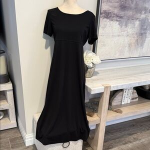 Elegant long Black Women's Dress